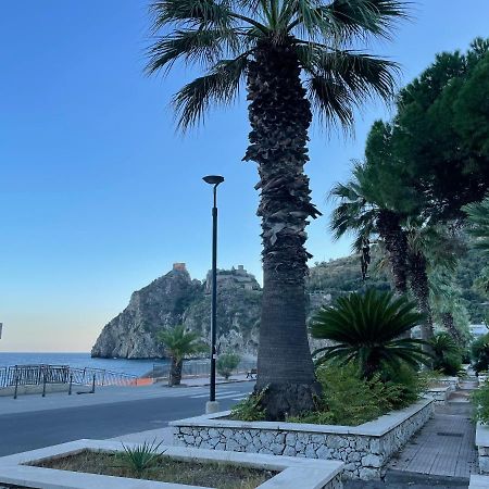 Incantevole Appartamento Taormina SantʼAlessio Siculo エクステリア 写真