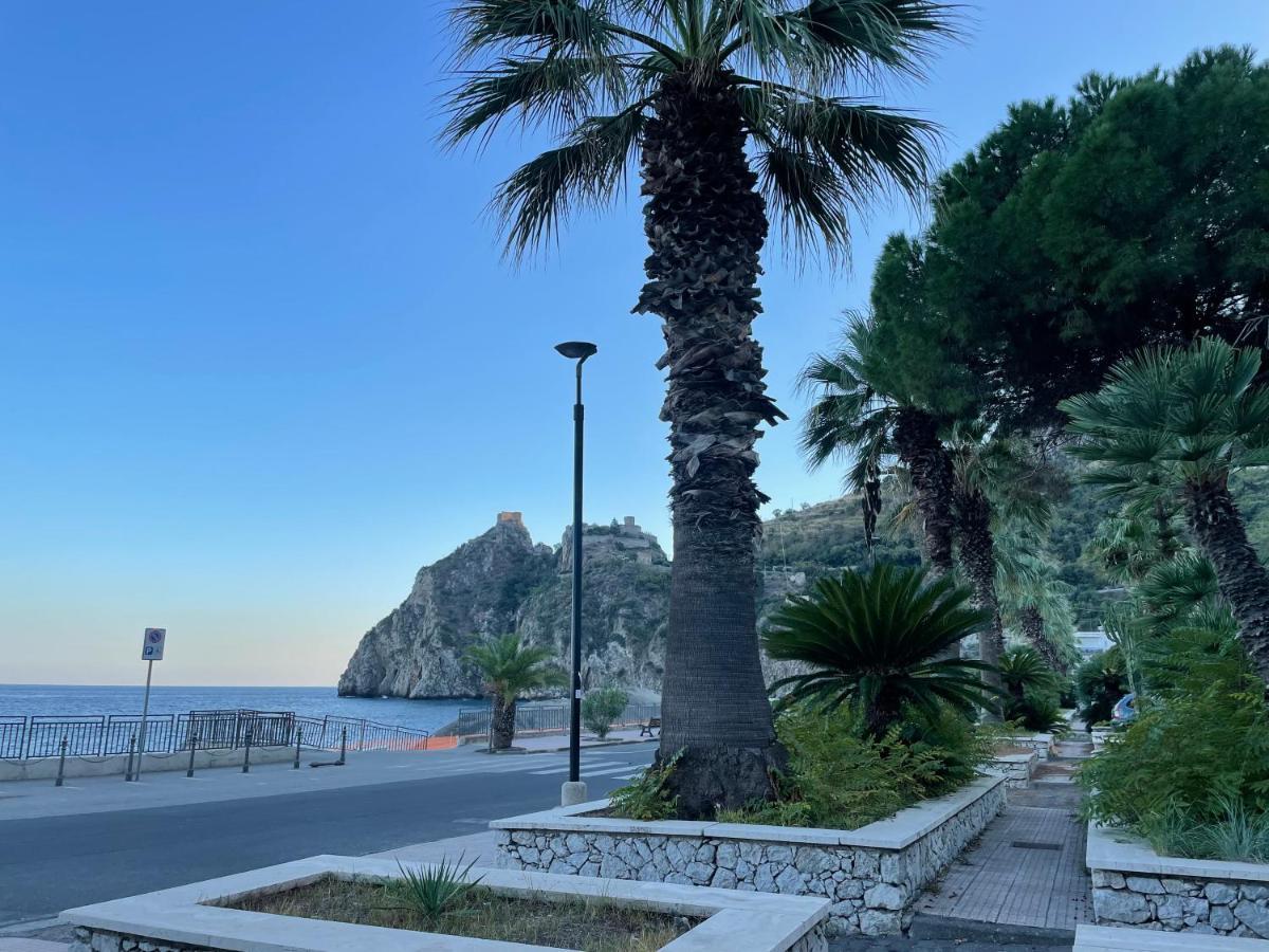 Incantevole Appartamento Taormina SantʼAlessio Siculo エクステリア 写真